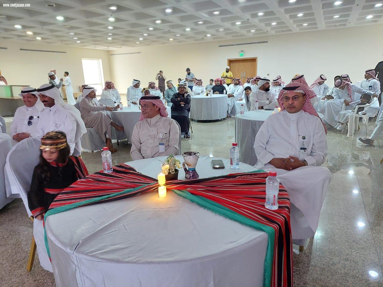 فرع وزارة الموارد البشرية والتنمية الإجتماعية بجازان يحتفل بيوم التأسيس