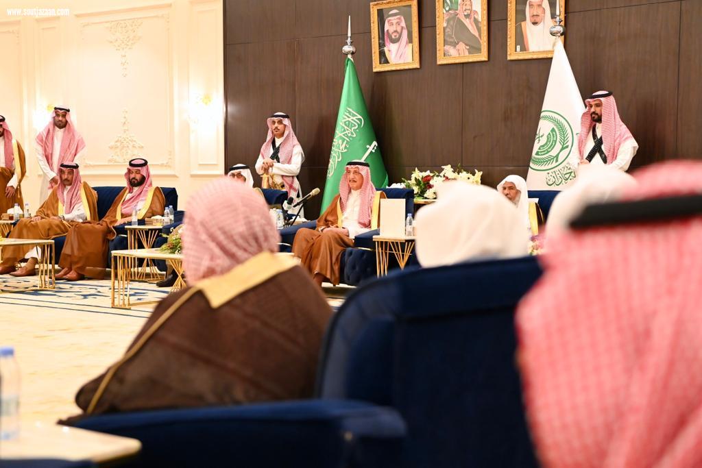 سمو أمير منطقة جازان يستقبل المهنئين بعيد الفطر