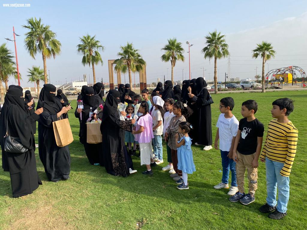 في إطار مشاركتها المجتمعية | بلدية محافظة صامطة تستقبل طلاب وطالبات مدارس المحافظة