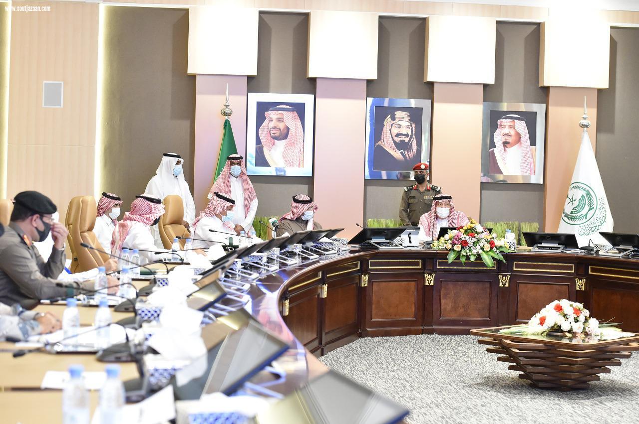 سمو أمير منطقة جازان وسمو أمير منطقة عسير يبحثان احتياجات الأهالي   الخدمية والتنموية