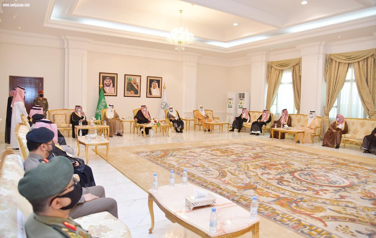 سمو أمير منطقة جازان يستقبل السفير الإماراتي لدى المملكة  