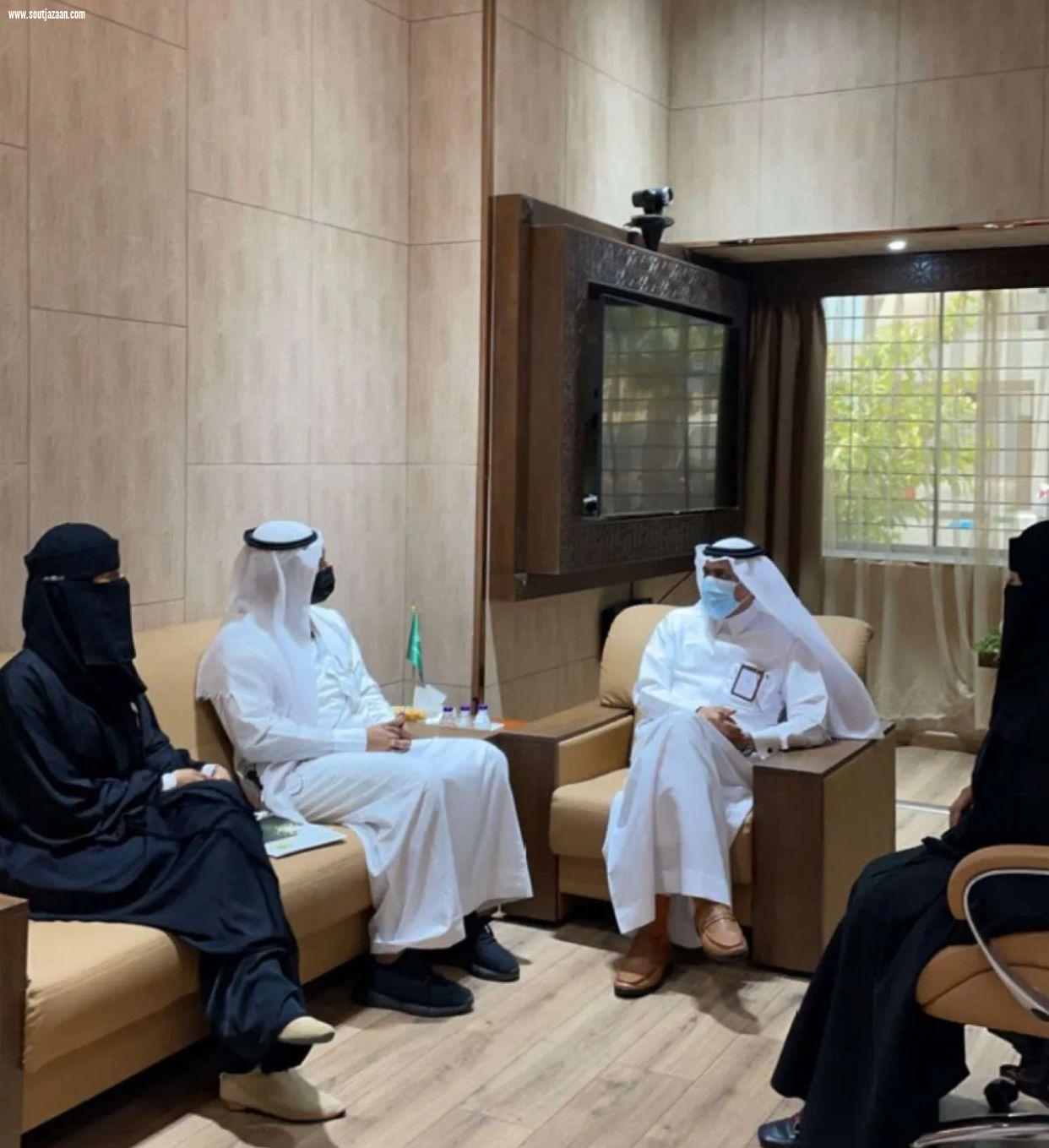دعماً لمواهب الطلاب والطالبات ومنسوبي التعليم وأسر الشهداء |  تعليم جازان يوقع عقد شراكة مع مربط المهاب للخيول العربية الأصيلة