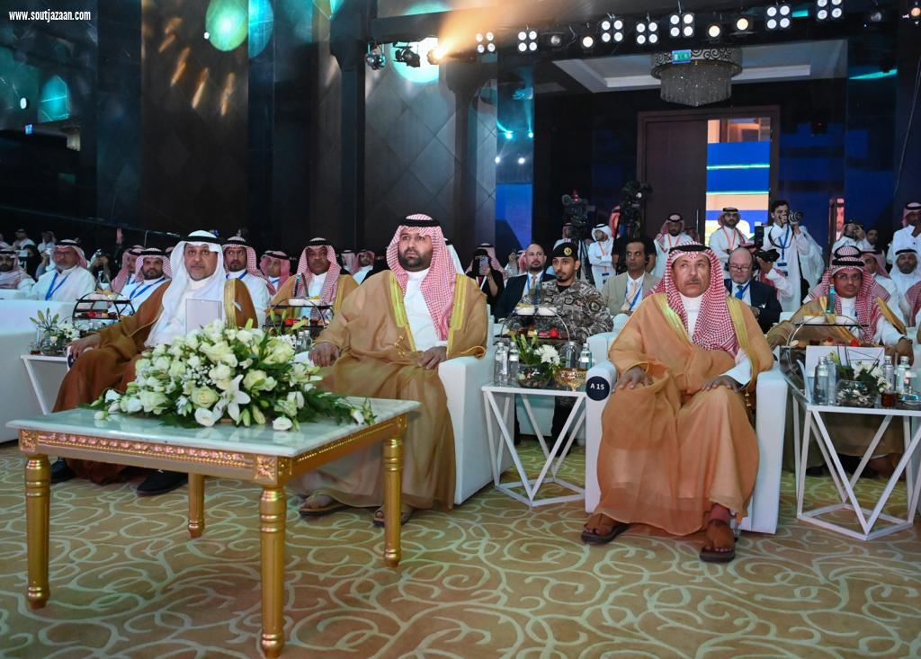 سموُّ نائبِ أمير جازان يشهد مراسم توقيع حزمة الاتفاقيات السياحية الأولى لمدينة جازان للصناعات الأساسية والتحويلية مسارب