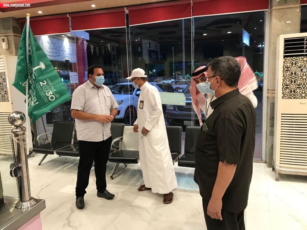 الموارد البشرية بجازان تنفذ جولات ميدانية للتأكد من تطبيق قرارات التوطين