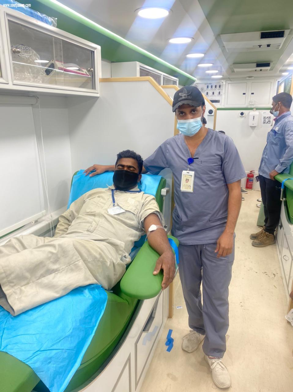مستشفى بيش العام ينظم حملة للتبرع بالدم بالتعاون مع أرامكو