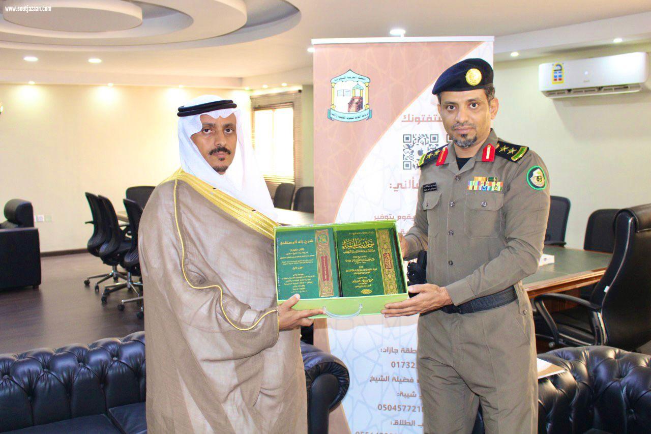 مساعد مدير مرور منطقة جازان يفعل مبادرة يستفتونك