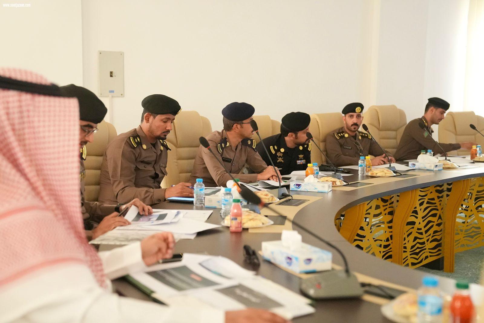 محافظ صبيا يعقد اجتماعًا تحضيريًّا  للاحتفال باليوم الوطني ٩٢