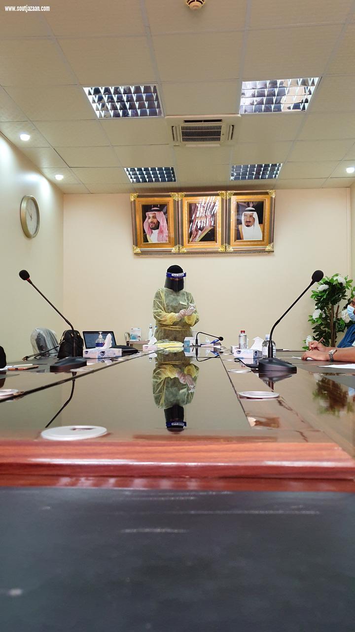 التأهيل الشامل بمنطقة جازان يُنظم محاضرة  قواعد مكافحة العدوى