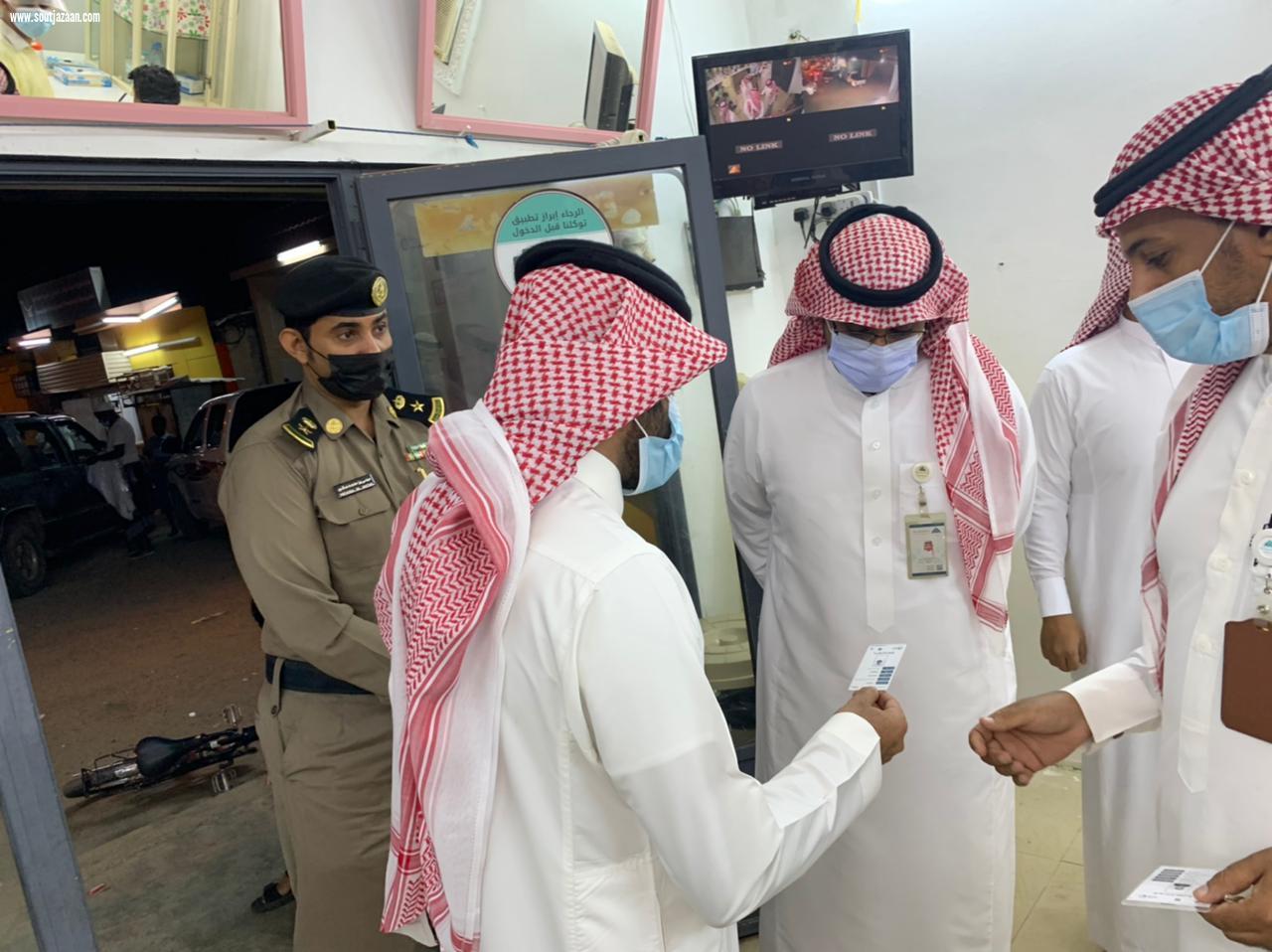 رئيس مركز القفل يلتقي رئيس المخفر والبلدية ويتابع ميدانيًا الالتزام بالإجراءات الوقائية