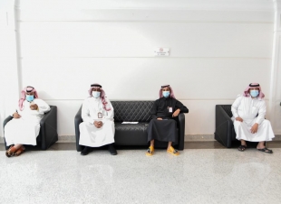بتوجيهات سمو أمير جازان انطلاق حملة التطعيم ضد فايروس كورونا لمنسوبي الامارة