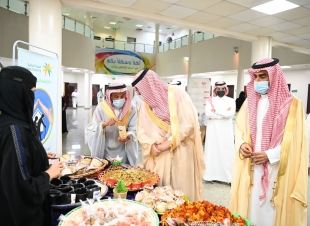 برعاية سمو أمير جازان بالنيابة وبحضور وكيل الامارة للشؤون الأمنية | فرع هيئة حقوق الإنسان يحتفي باليوم العالمي لكبار السن