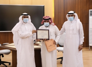 تعليم جازان يكرم منسقي ومنسقات الإعلام بمكاتب التعليم