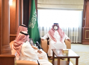 سمو نائب أمير جازان يستقبل عددا من مدراء الإدارات المكلفين حديثا بالإمارة 