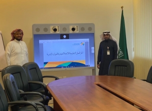 فرع وزارة  الموارد البشرية بجازان ينفذ ورشة عمل بعنوان الأطر التنظيمية للائحة الموارد البشرية