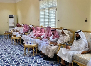وكيل محافظة بيش  يفعل مبادرة يستفتونك