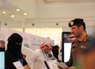 تعليم جازان يشارك في حملة السلامة المرورية  سلامتكم في التزامكم  والمعرض المصاحب