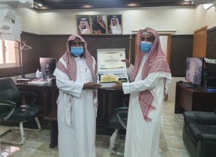 فرع وزاره العدل بمنطقة جازان  يكرم الكريري