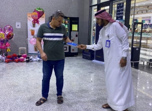 هيئة الأمر بالمعروف والنهي عن المنكر بمدينة جازان تفعّل فعاليات حملةحقُّ الله التوعوية في الأسواق 