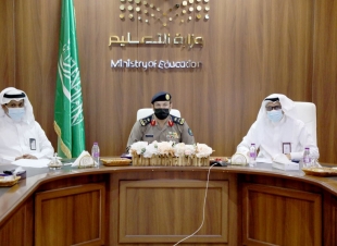 مديرو تعليم جازان وصبيا والدفاع المدني يبحثون تعزيز السلامة العامة بالمدارس