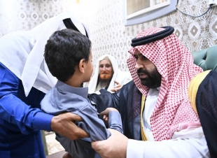 سمو نائب أمير جازان يعزي ذوي المتوفين في حادثتي الغرق في سيول صبيا والريث