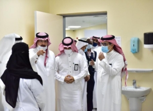 سمو الأمير تركي بن طلال يقف على سير الخدمات التنموية بمحافظة النماص