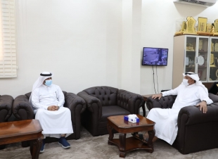 محافظ صامطة يبحث مع عميد الكلية التقنية أهم الخطط المستقبلية