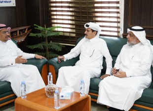 آل عطيف يجتمع مع مدير الشئون الحكوميه لأرامكو السعوديه المنطقه الغربيه