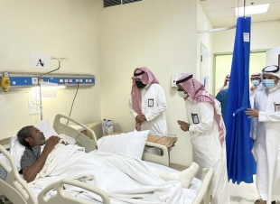 الشهراني يتفقد مستشفى العيدابي العام