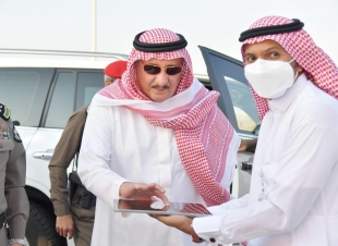 سمو أمير جازان يدشن مشروعات تنموية في محافظة صامطة بأكثر من 605 ملايين ريال