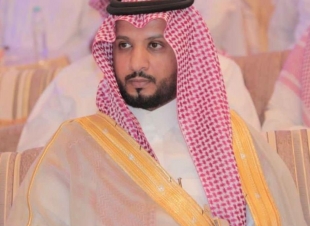 ترقية وكيــل محافظة بيش  الحمدي   الى المرتبة الحادية عشر