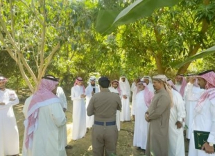 بالشراكة مع الدفاع المدني وتطوير المناطق الجبلية والجمعية الزراعية | الزراعة تنفذ برنامج ارشادي للاستفادة من مخلفات المزارع بفيفاء