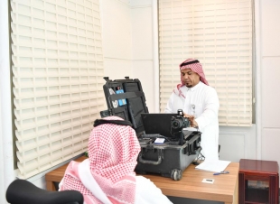 الأحوال المدنية تقدم خدماتها لمنسوبي إمارة منطقة جازان ضمن مبادرة  نأتي إليك