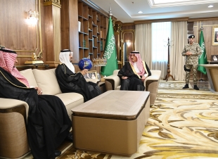 بمناسبة تكليفهما سمو أمير جازان يستقبل مديري تعليم جازان وصبيا 