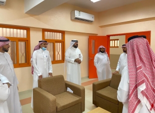 الشهراني يتفقد سير الإختبارات بمدارس المحافظة