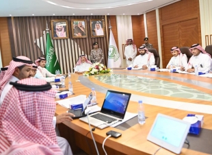 سمو أمير منطقة جازان يرأس ‏اجتماع لجنة حوكمة البيانات